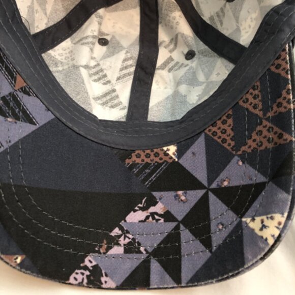 Universal Thread Slide Back Cap, Adjustable Strap, Multi Color, 8” Diameter - Picture 4 of 11